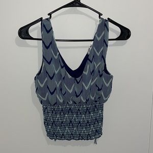 V-Neck Crop Top with Abstract Print and Ruched Waist